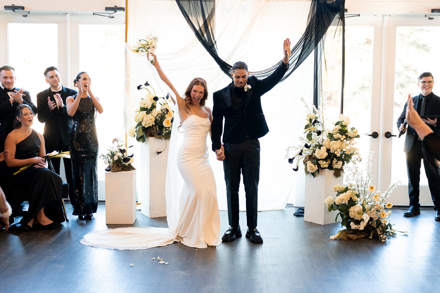 Sundial Weddings photograph