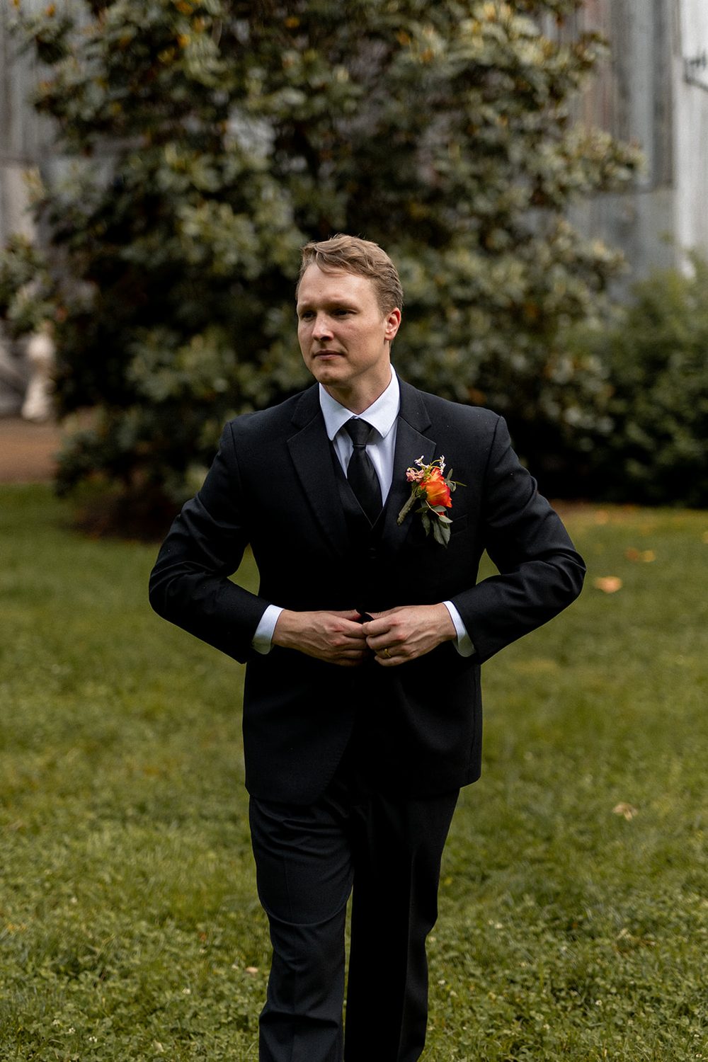 Sundial Weddings photograph